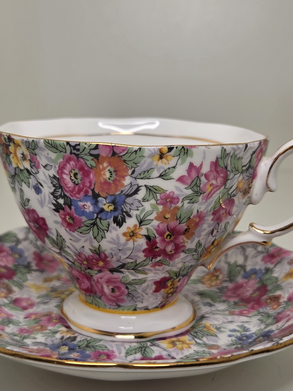 Royal Albert Tea Cup and Saucer Old Country Roses Chintz Collection